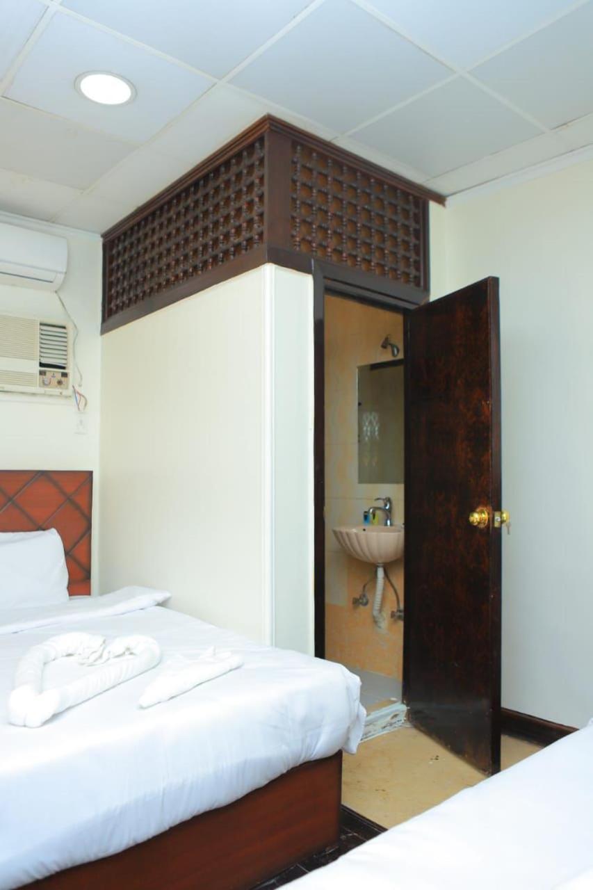 Hostel Kings Downtown *
